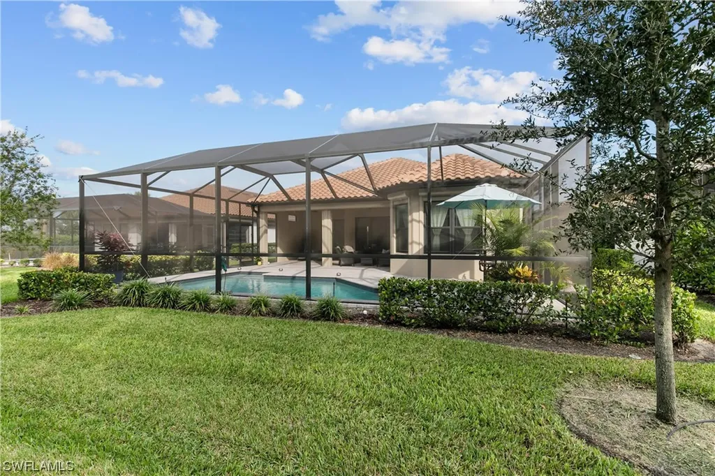 8235 Promoso Court Naples FL 34114
