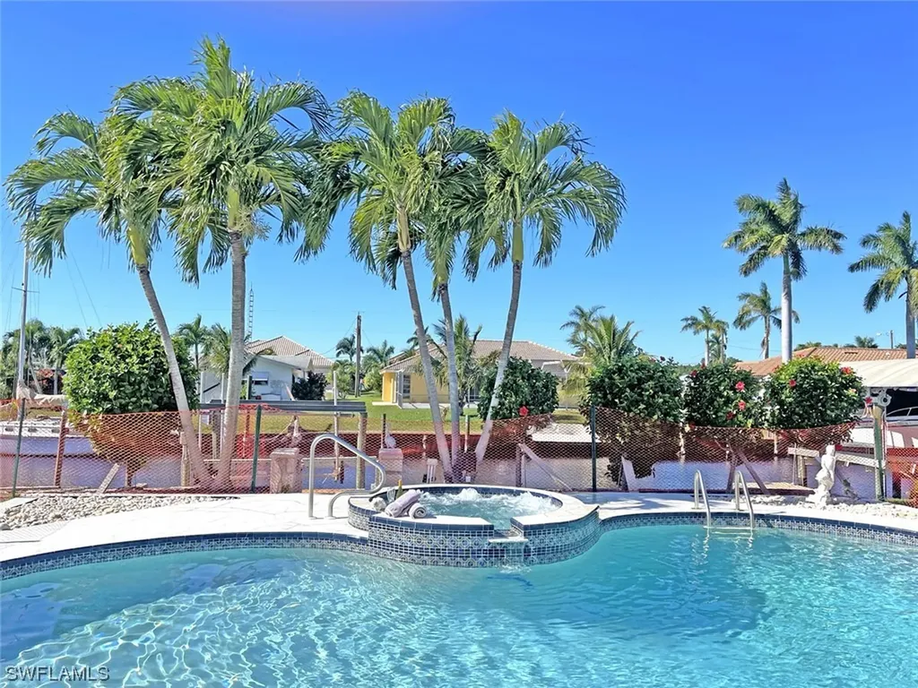 5306 SW 2nd Avenue Cape Coral FL 33914