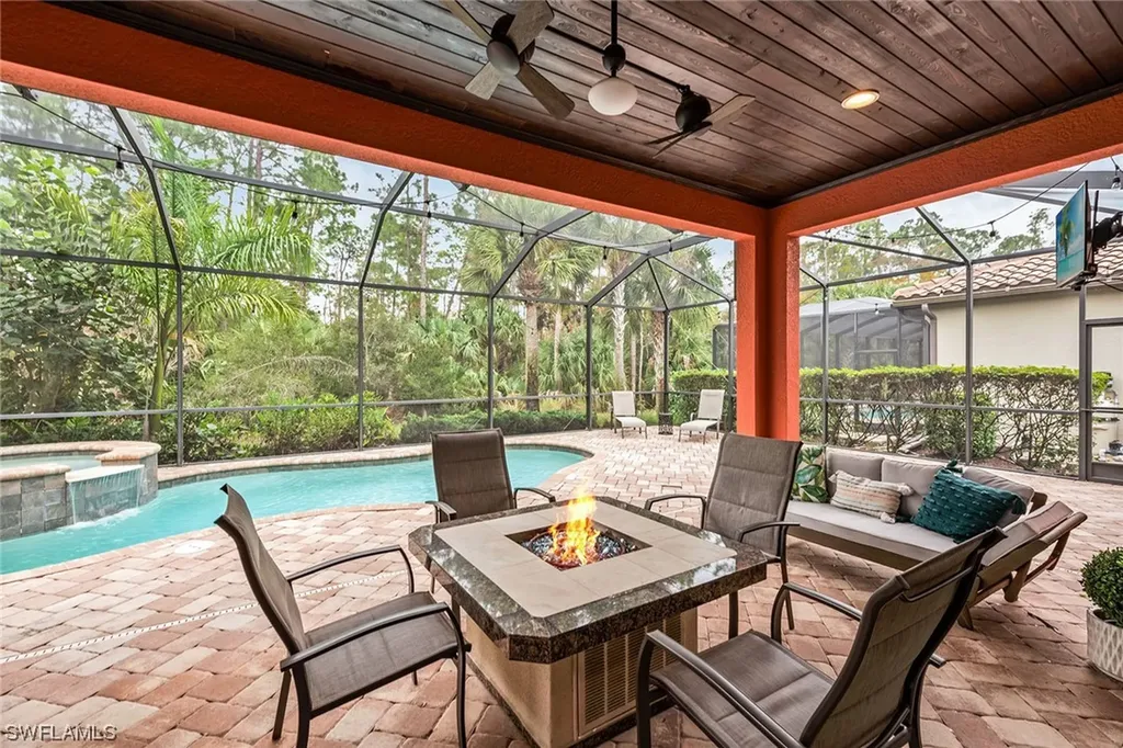 4430 Tamarind Way Naples FL 34119