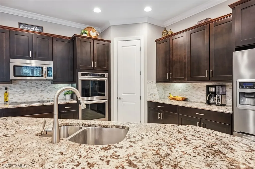 4430 Tamarind Way Naples FL 34119