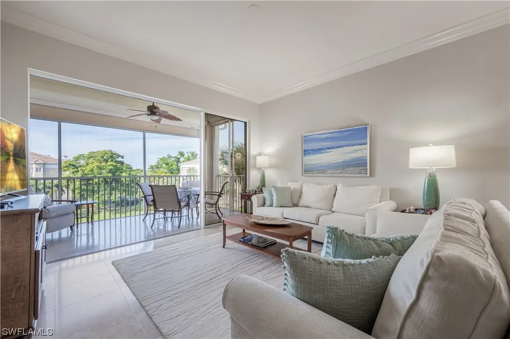 7670 Pebble Creek Circle Naples FL 34108