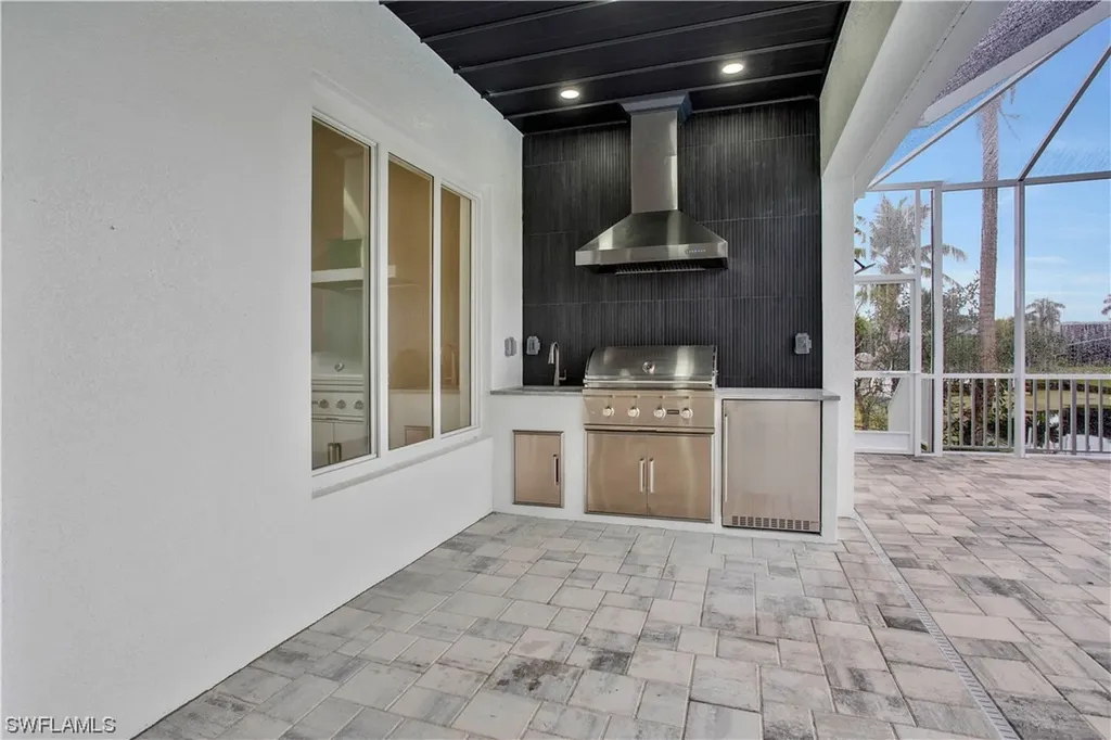 2536 SE 25th Avenue Cape Coral FL 33904