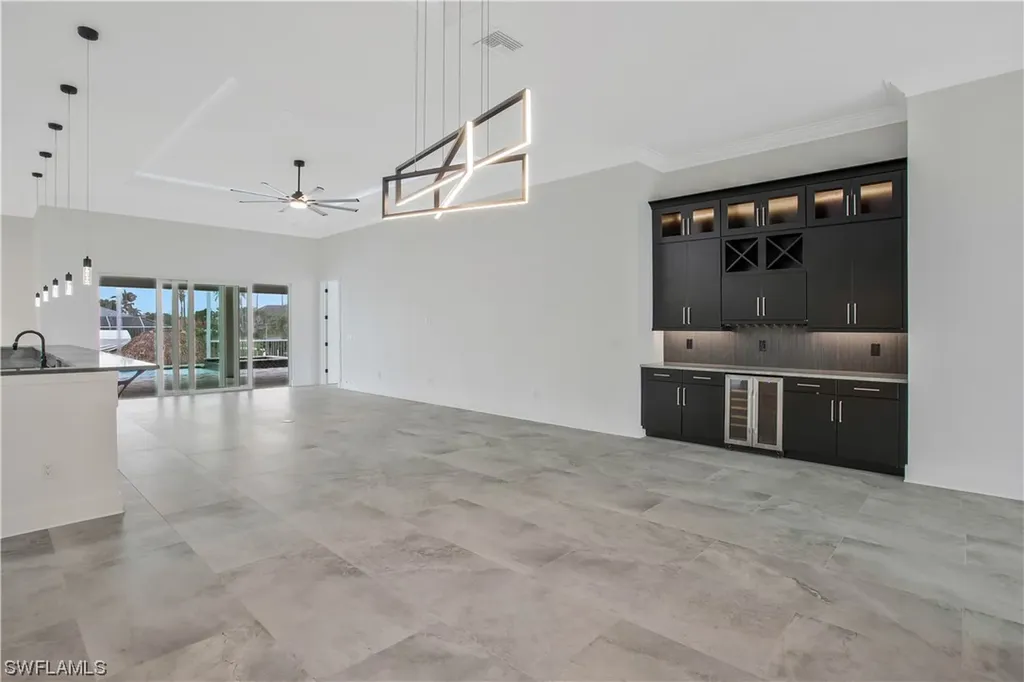 2536 SE 25th Avenue Cape Coral FL 33904