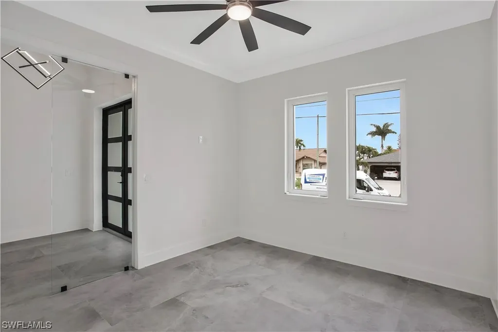2536 SE 25th Avenue Cape Coral FL 33904