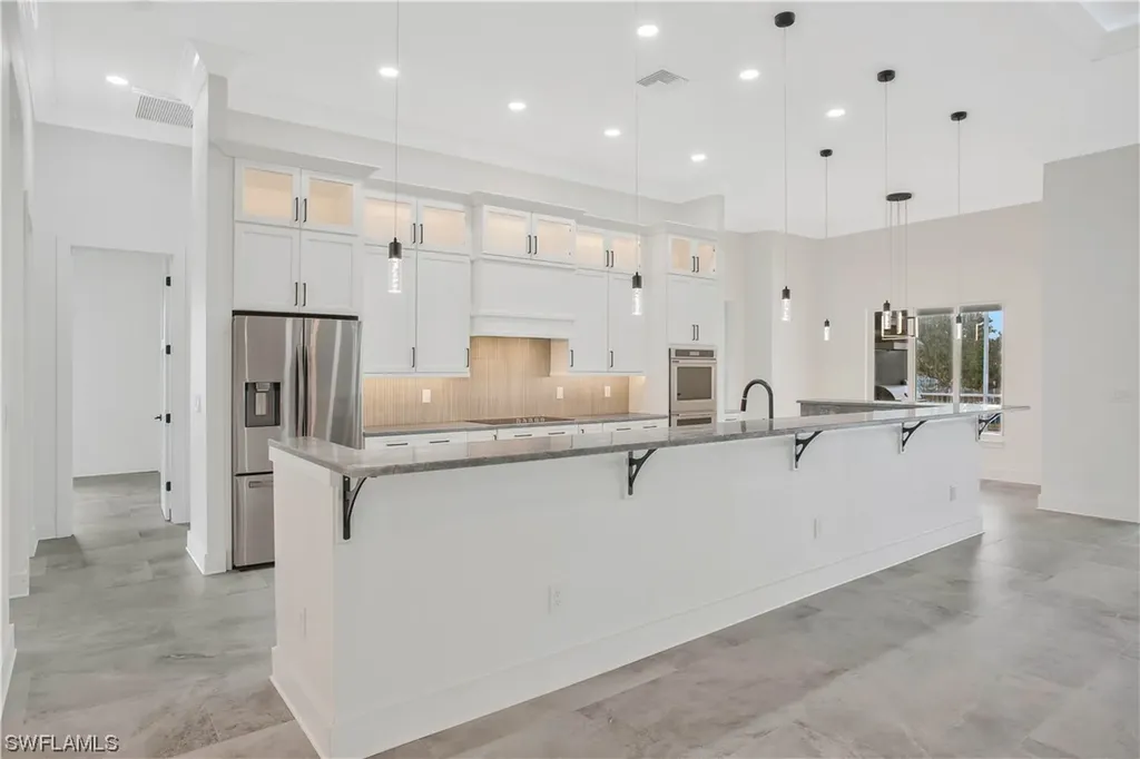 2536 SE 25th Avenue Cape Coral FL 33904