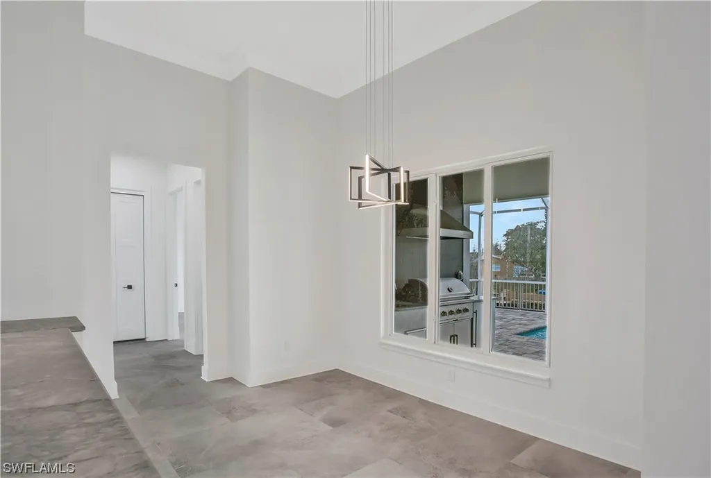 2536 SE 25th Avenue Cape Coral FL 33904