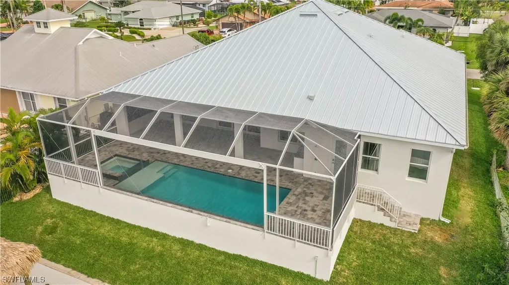 2536 SE 25th Avenue Cape Coral FL 33904