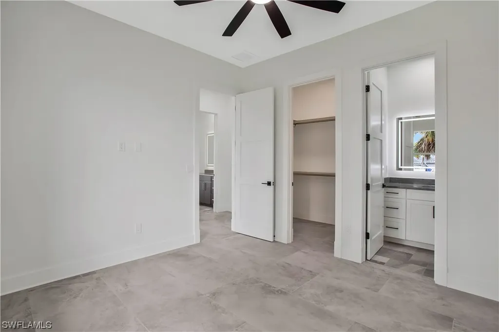 2536 SE 25th Avenue Cape Coral FL 33904