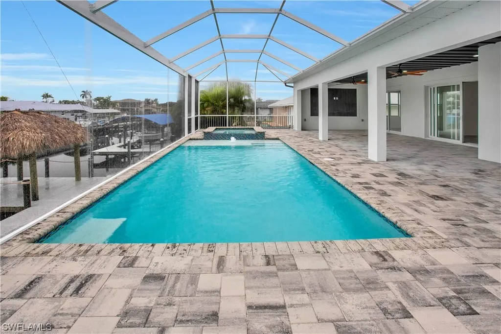 2536 SE 25th Avenue Cape Coral FL 33904