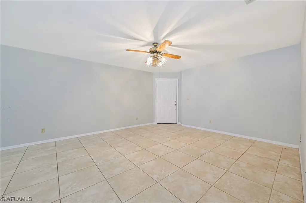 1016 SE 8th Street Cape Coral FL 33990