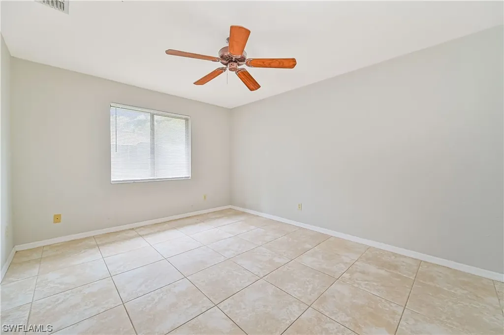 1016 SE 8th Street Cape Coral FL 33990