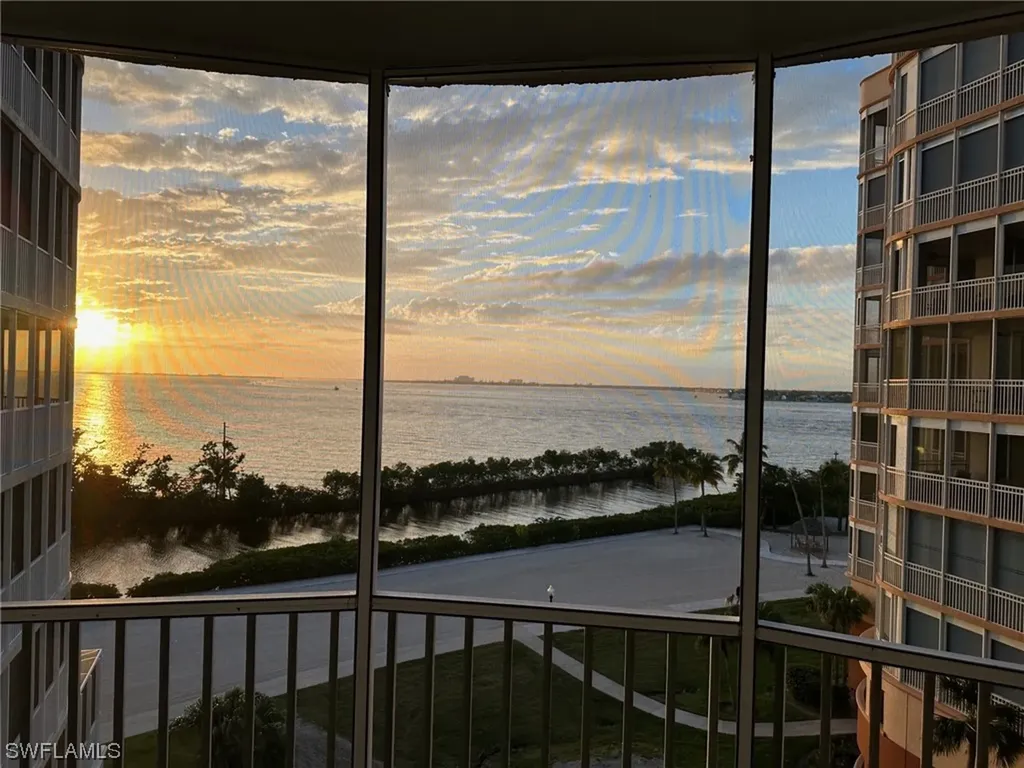 14250 Royal Harbour Court Fort Myers FL 33908