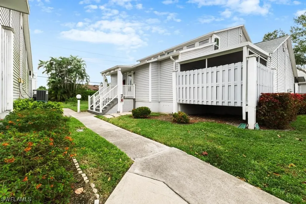 6006 Timberwood Circle Fort Myers FL 33908