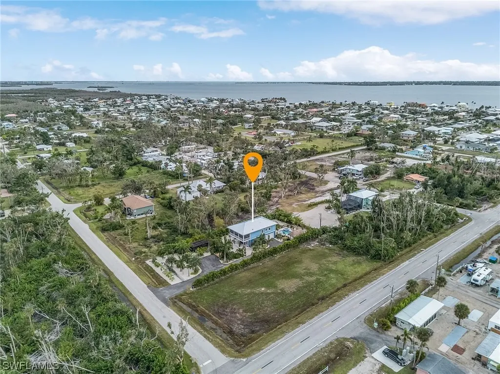 3459 6th Avenue St. James City FL 33956