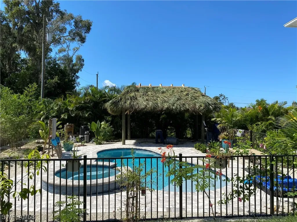 3459 6th Avenue St. James City FL 33956