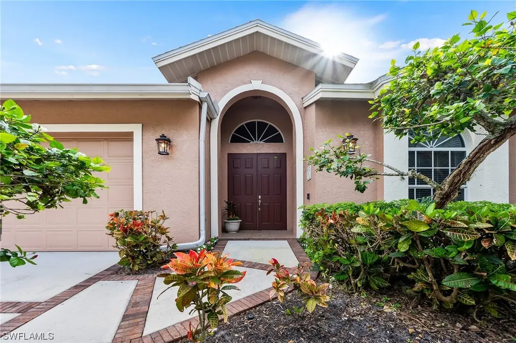 5877 Elizabeth Ann Way Fort Myers FL 33912