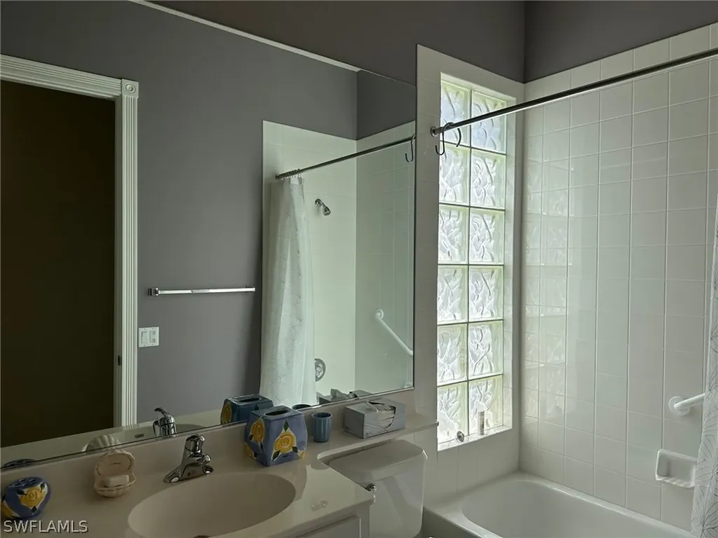 4811 Martinique Way Naples FL 34119