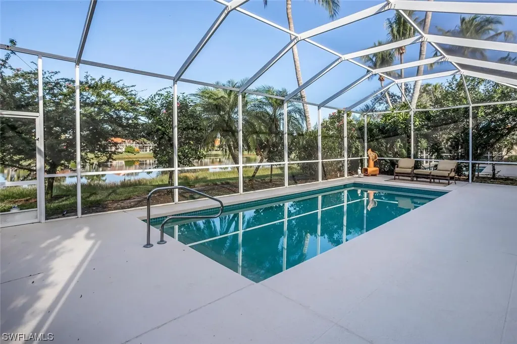 4811 Martinique Way Naples FL 34119