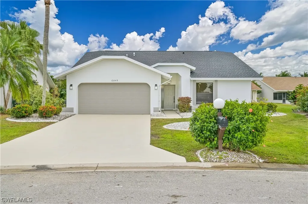 13249 Winsford Lane Fort Myers FL 33966