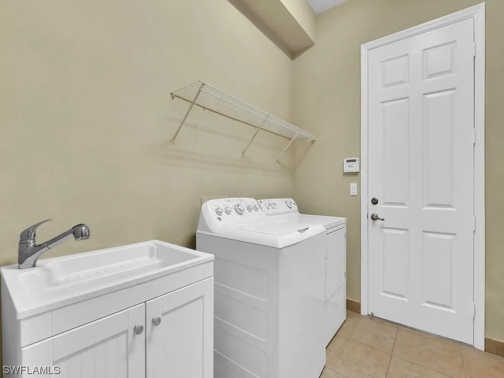 10253 Gulfstone Court Fort Myers FL 33913