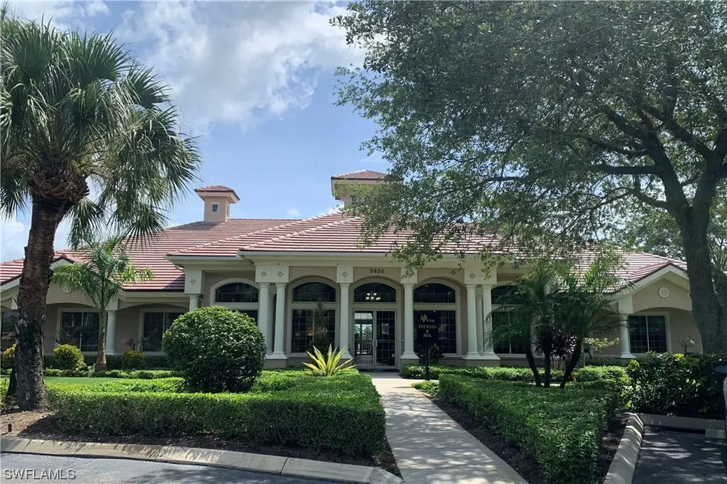 5888 Three Iron Drive Naples FL 34110