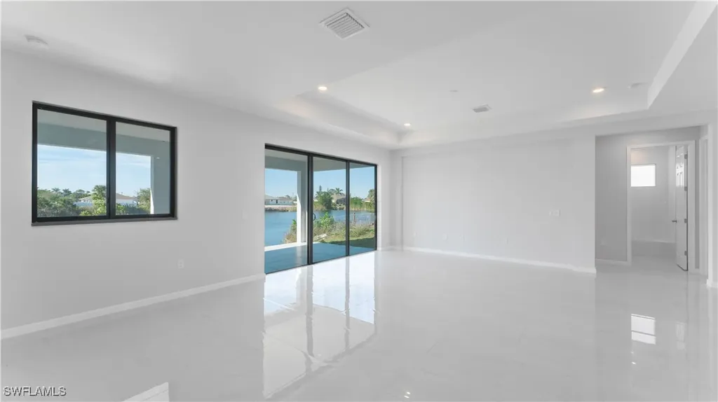 3340 NE 19th Avenue Cape Coral FL 33909