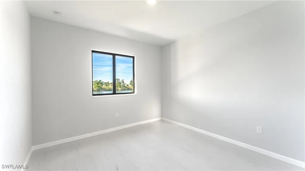 3340 NE 19th Avenue Cape Coral FL 33909