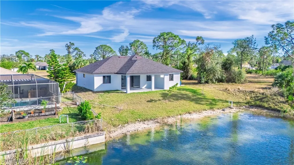 3340 NE 19th Avenue Cape Coral FL 33909