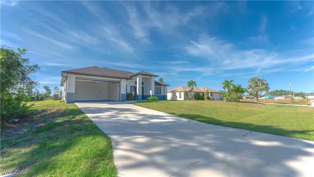 3340 NE 19th Avenue Cape Coral FL 33909