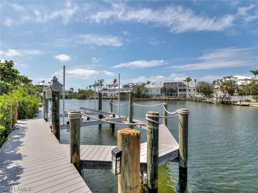 1511 Angel Drive Sanibel FL 33957