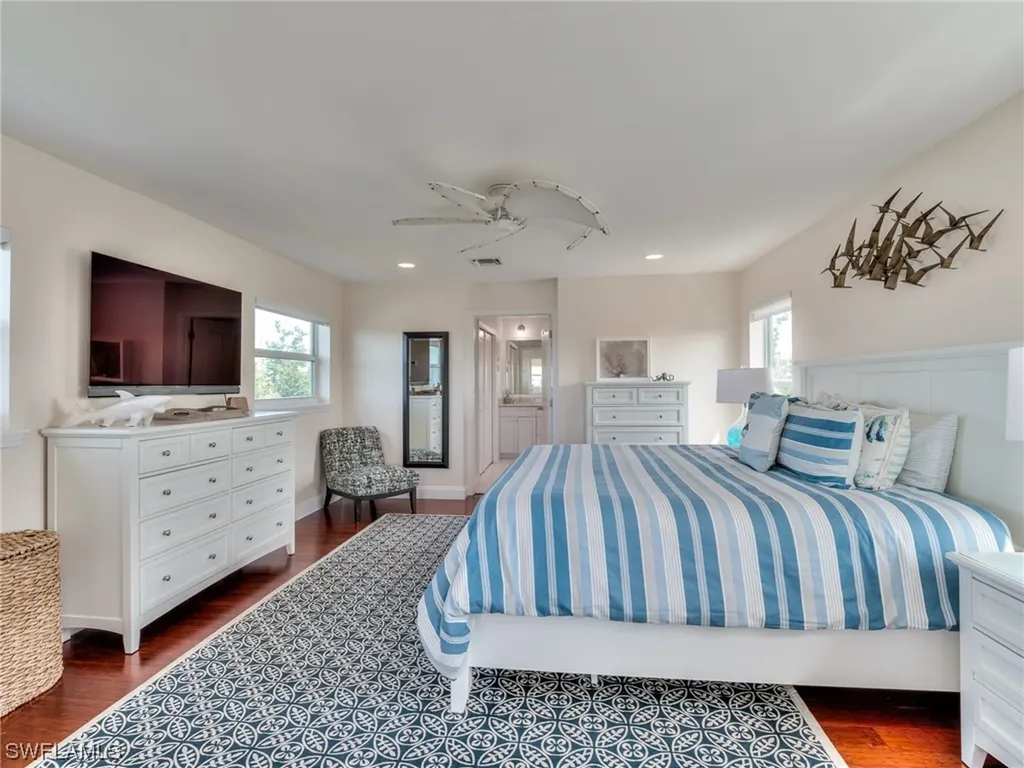 1511 Angel Drive Sanibel FL 33957