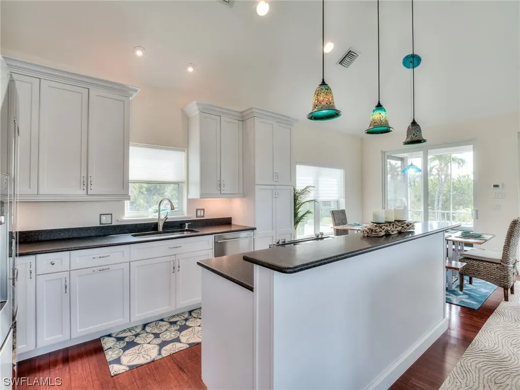 1511 Angel Drive Sanibel FL 33957