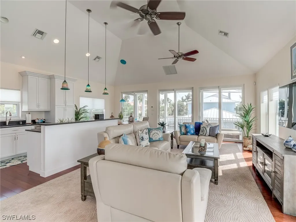 1511 Angel Drive Sanibel FL 33957