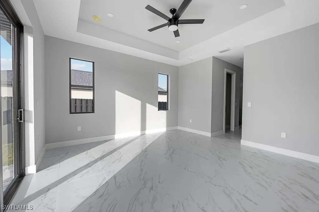 2914 NW 24th Avenue Cape Coral FL 33993