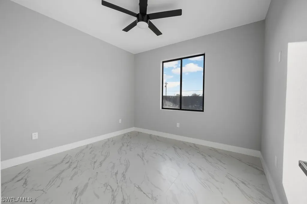 2914 NW 24th Avenue Cape Coral FL 33993