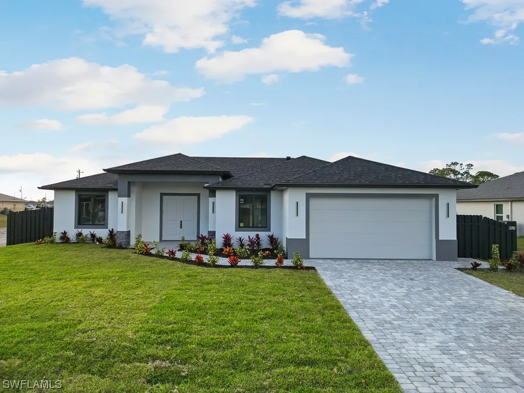 2914 NW 24th Avenue Cape Coral FL 33993