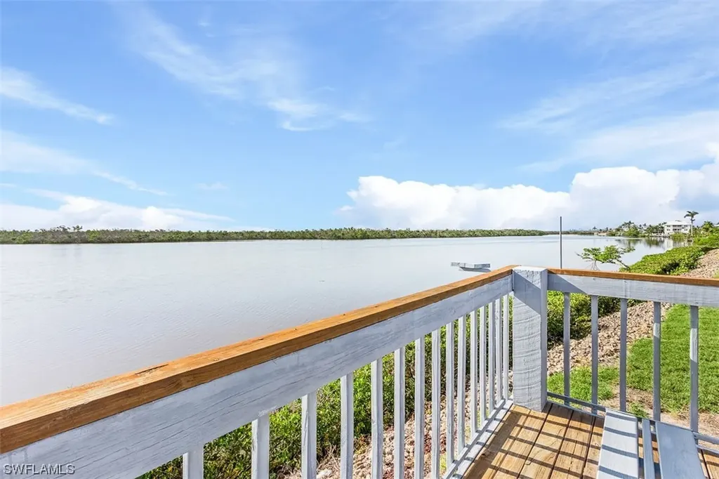 5371 Blue Crab Circle Bokeelia FL 33922