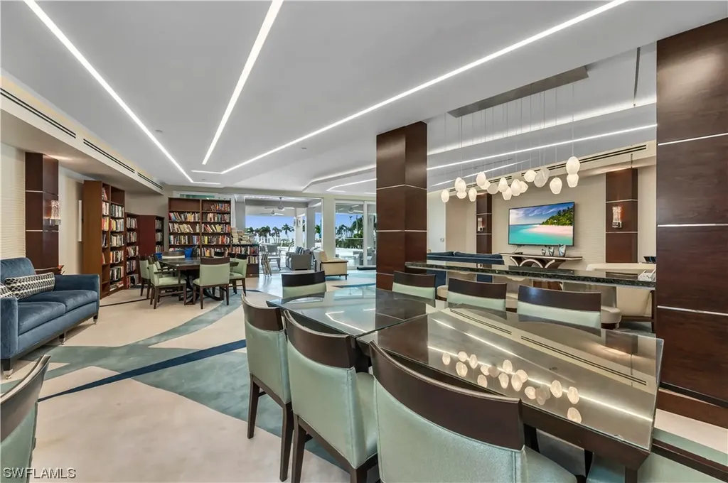 3971 Gulf Shore Boulevard N Naples FL 34103