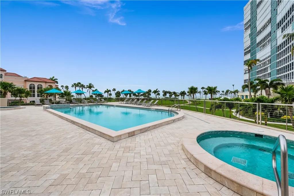 3971 Gulf Shore Boulevard N Naples FL 34103