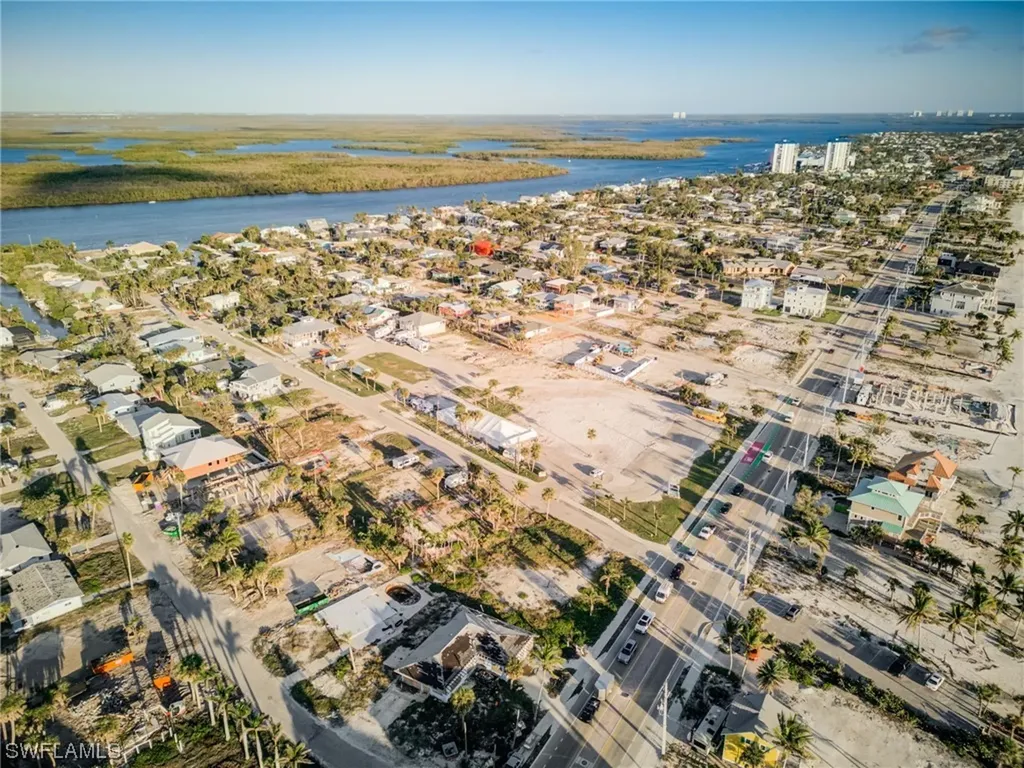 121 Connecticut Street Fort Myers Beach FL 33931