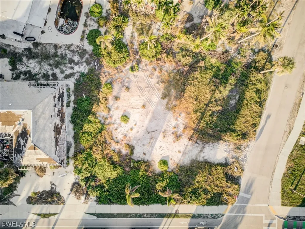 121 Connecticut Street Fort Myers Beach FL 33931