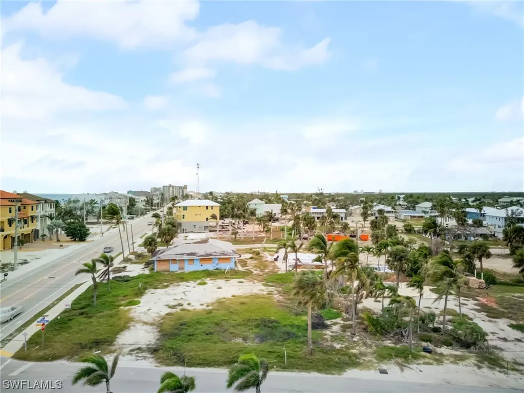 121 Connecticut Street Fort Myers Beach FL 33931