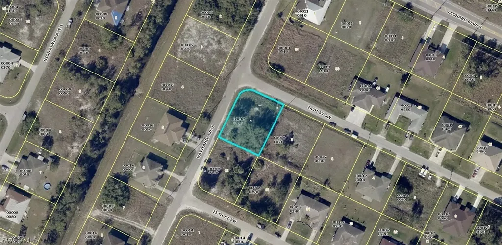 4549/4551 24th Street SW Lehigh Acres FL 33973