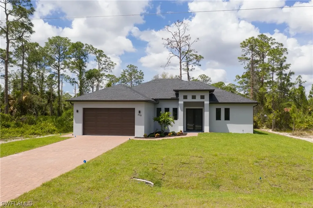 1152 Holmes Avenue S Lehigh Acres FL 33974