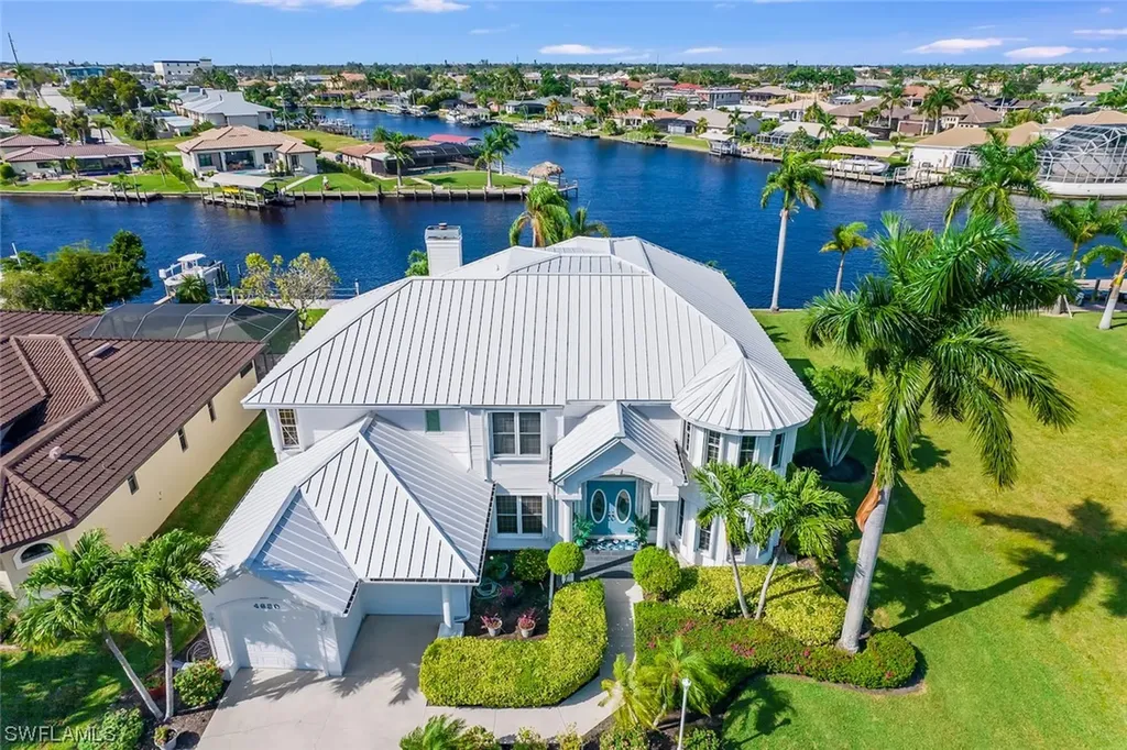 4630 SE 20th Avenue Cape Coral FL 33904