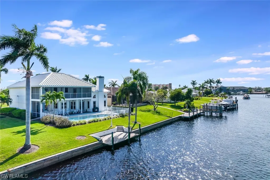 4630 SE 20th Avenue Cape Coral FL 33904