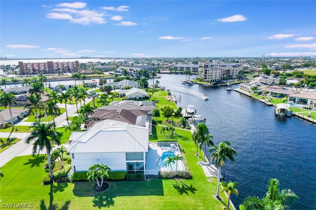 4630 SE 20th Avenue Cape Coral FL 33904