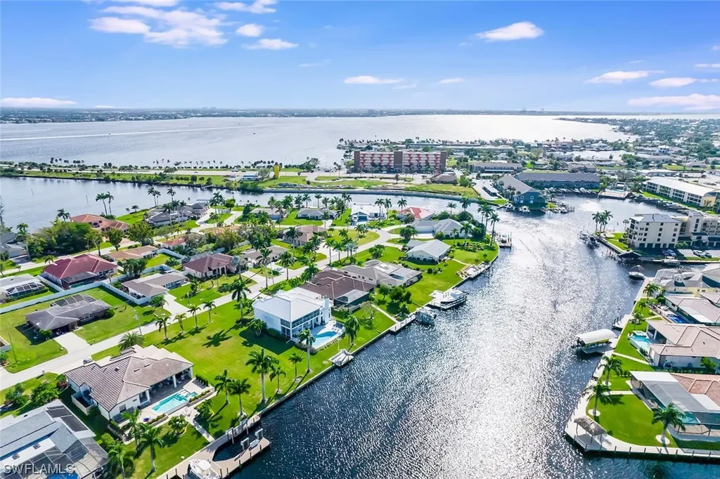 4630 SE 20th Avenue Cape Coral FL 33904