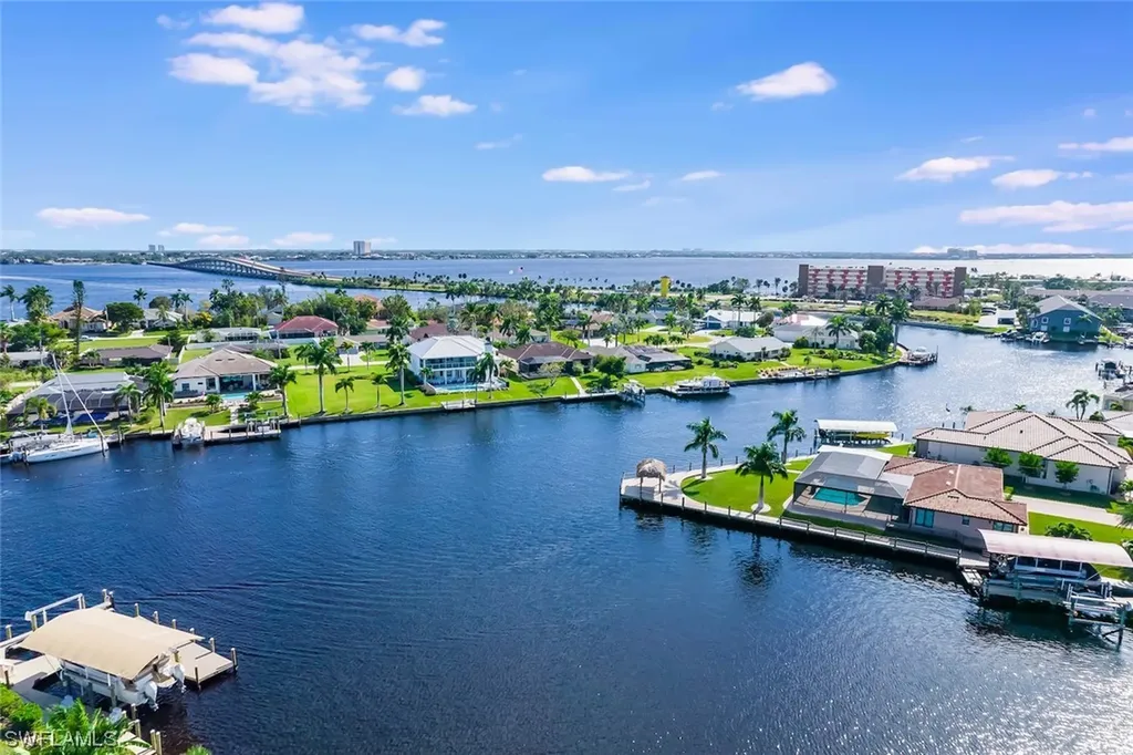 4630 SE 20th Avenue Cape Coral FL 33904