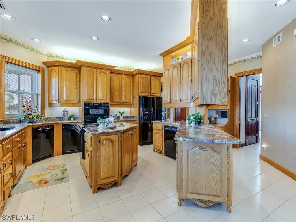 4630 SE 20th Avenue Cape Coral FL 33904